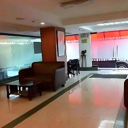 崇光梅萨站百货酒店 马尼拉 外观 照片
